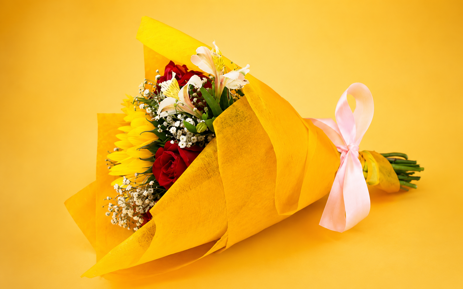 Ramo de 6 Rosas y 1 girasol