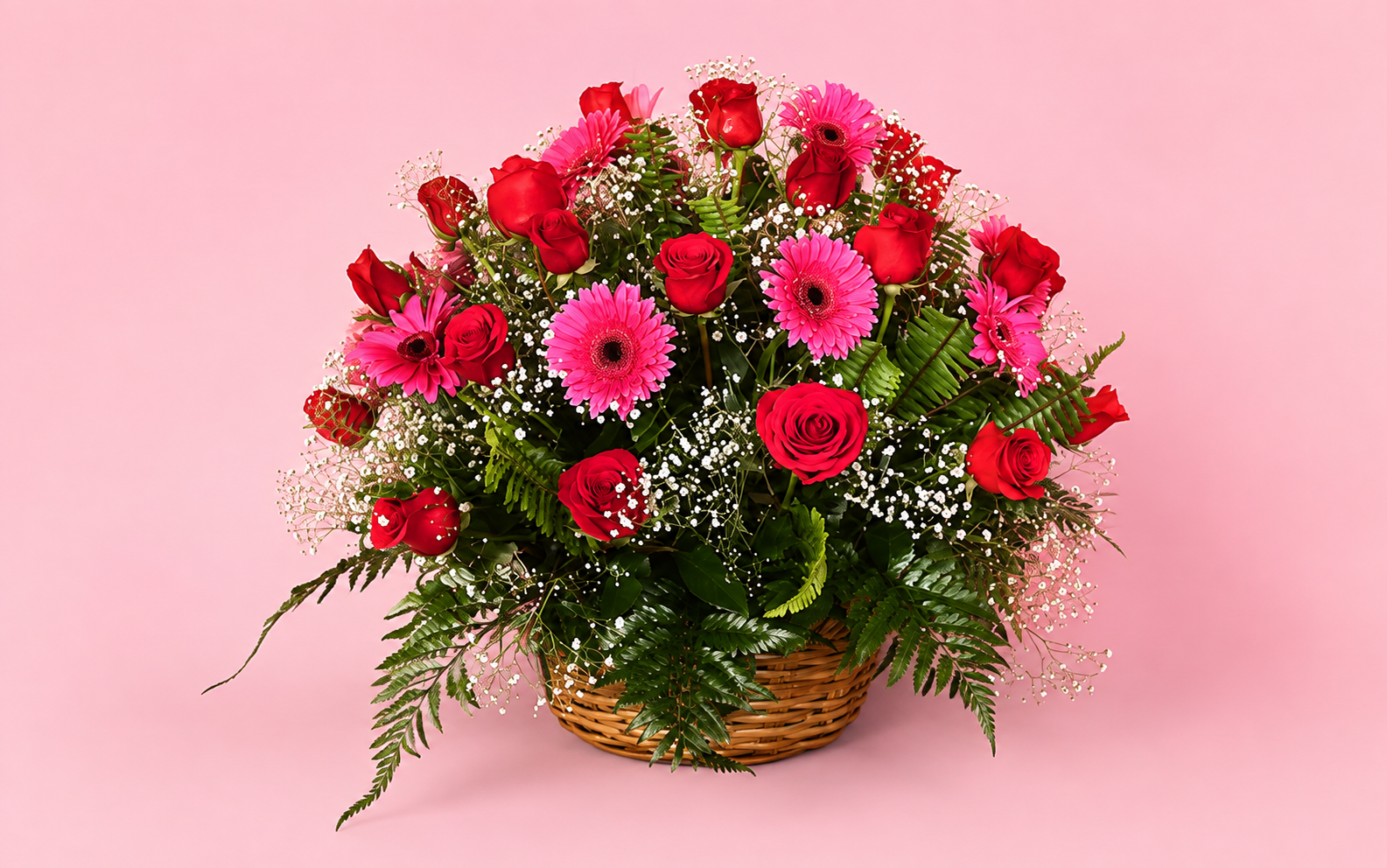 Canasta 30 Rosas Rojas y Gerberas