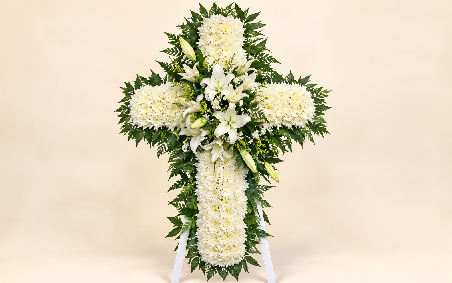Arreglo Funerario en Forma de Cruz con Margarita