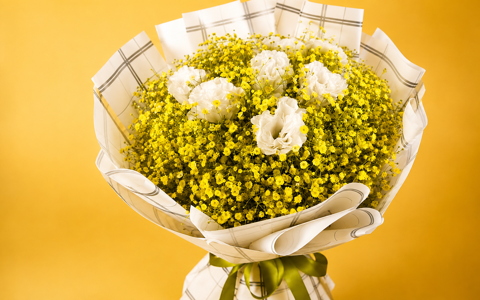 Lisianthus con baby Amarilla
