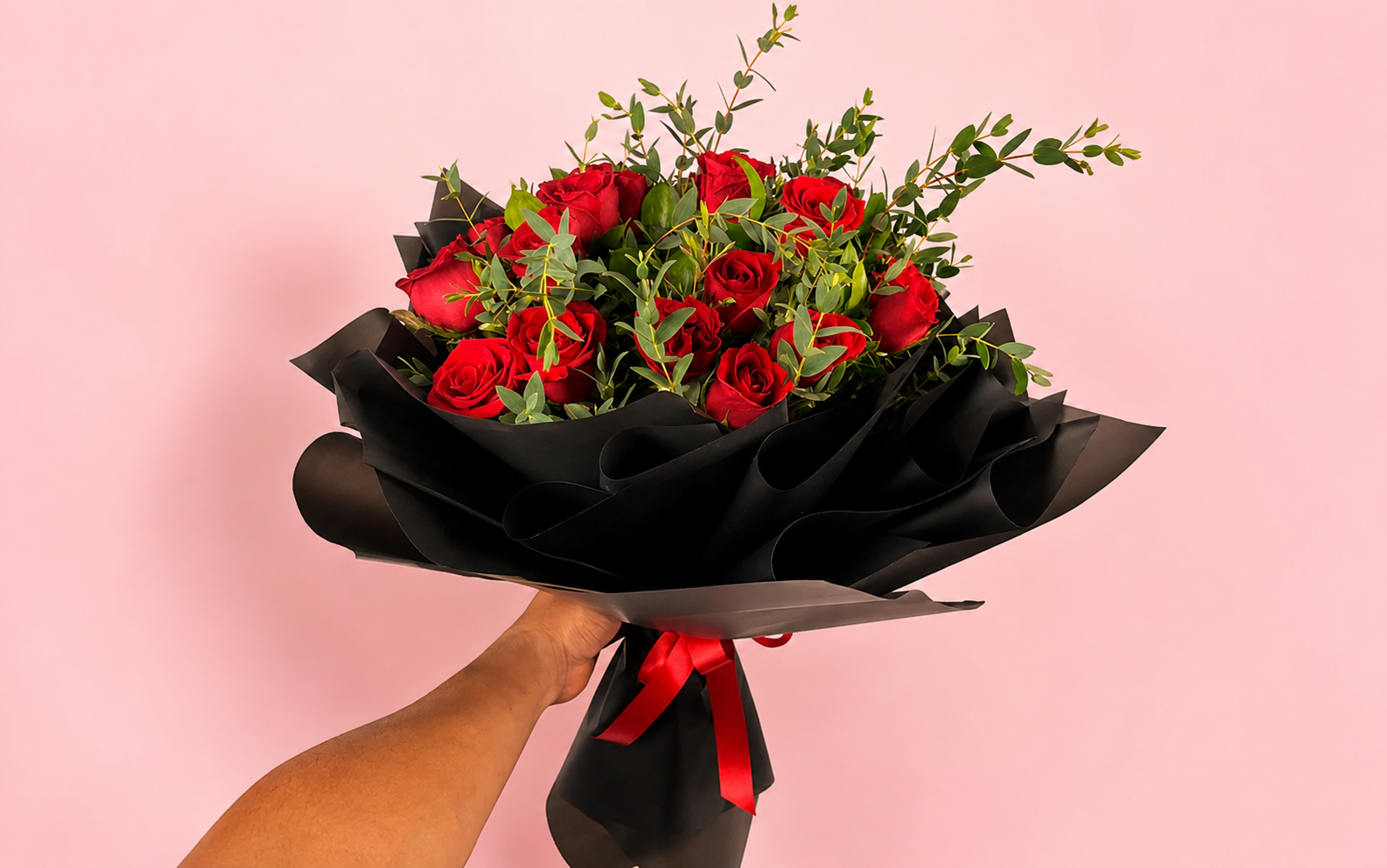 RAMO AMOR ETERNO DE 24 ROSAS ROJAS