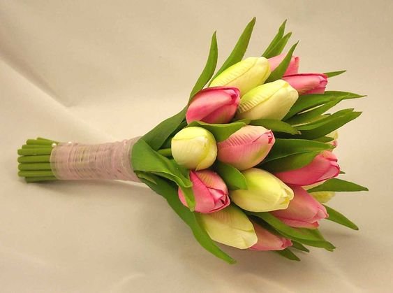 Ramo de Tulipán Amarillo y Rosa